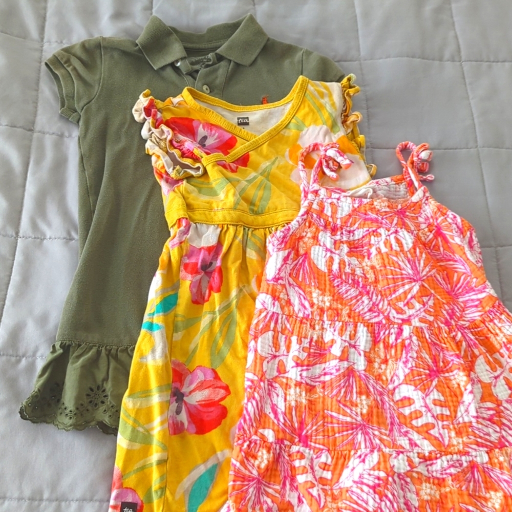 [3 girls summer dresses!] Size 4!
